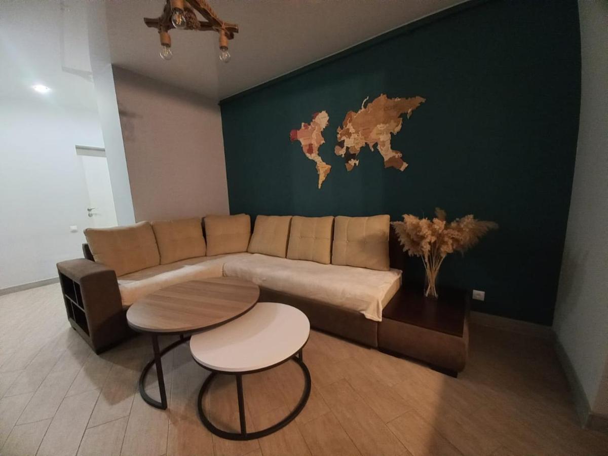 Loft Apartment In เยเรวาน ภายนอก รูปภาพ